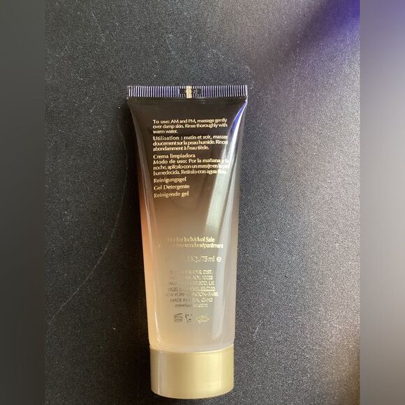 Estée Lauder - Nighttime Skin Care Set - Regular Size Bottles - Picture 2 of 8